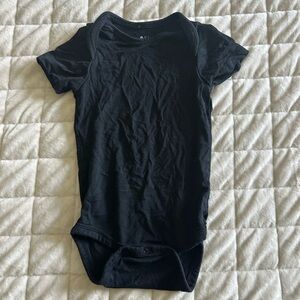 Kyte BABY Black Bodysuit